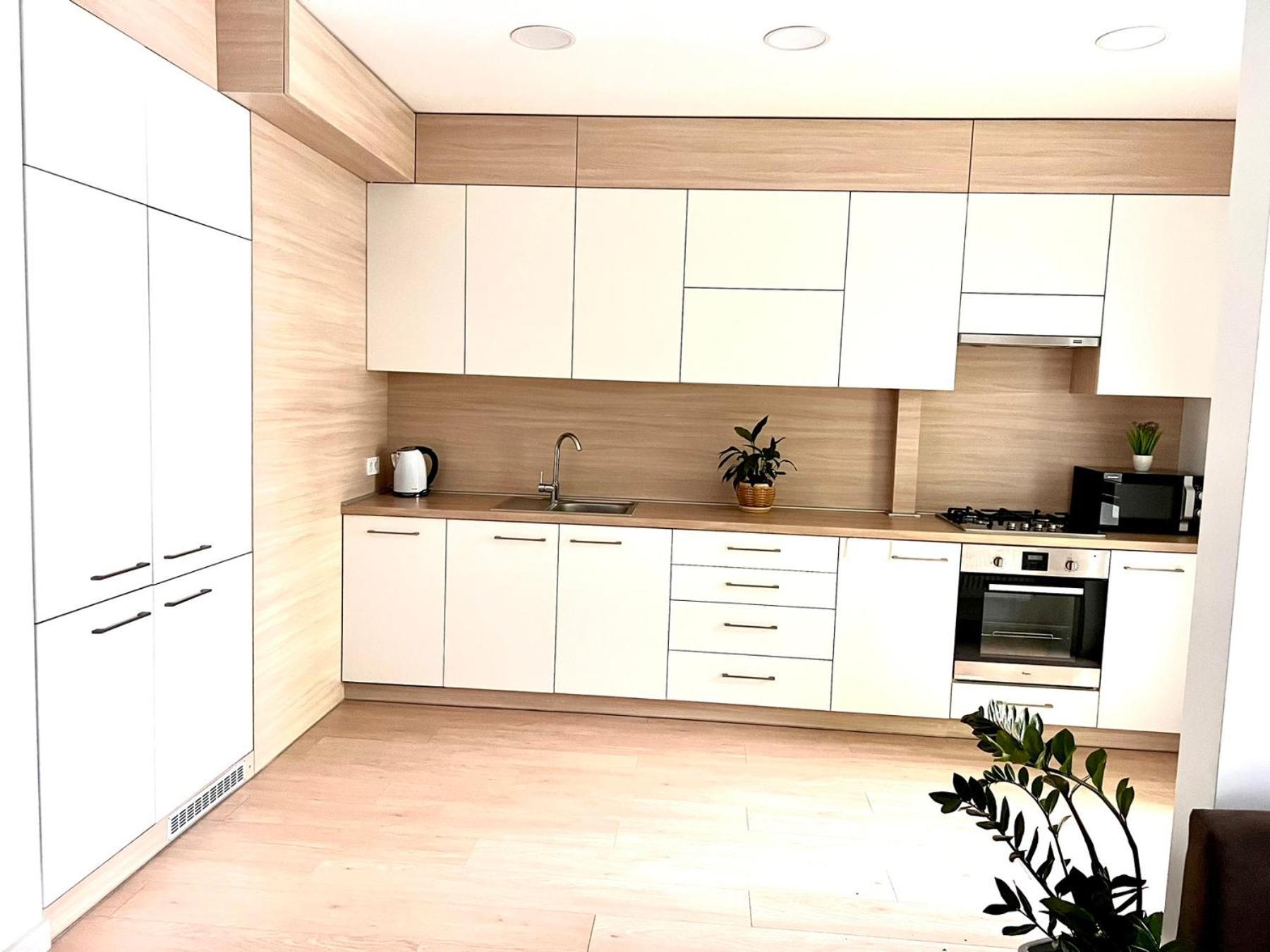 Osapart Comfortable Apartment In A Complex Great Britain Lwów Zewnętrze zdjęcie